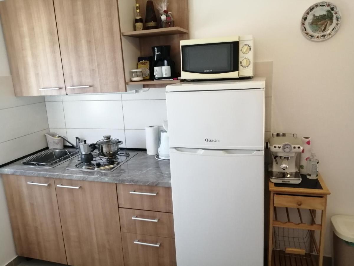 Holiday Home Kerniat プーラ エクステリア 写真